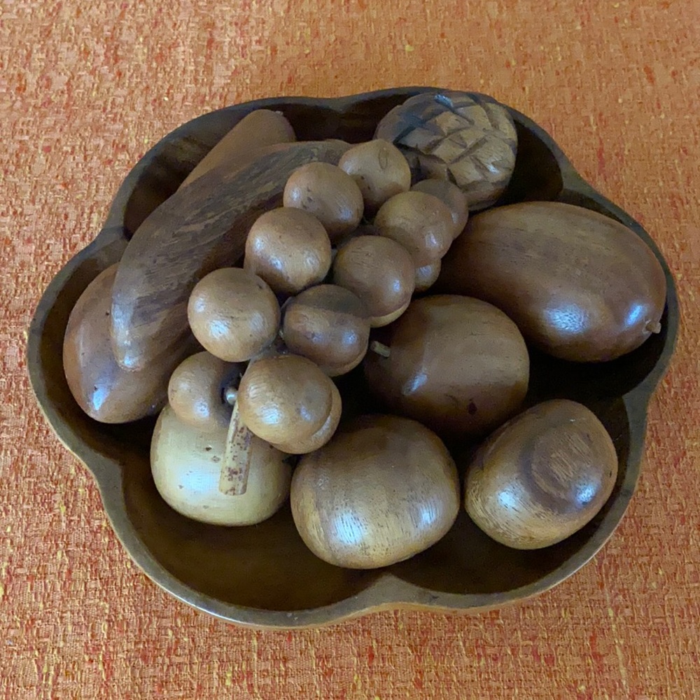 VINTAGE ‘70s Dolphin Monkey Pod Fruit Bowl